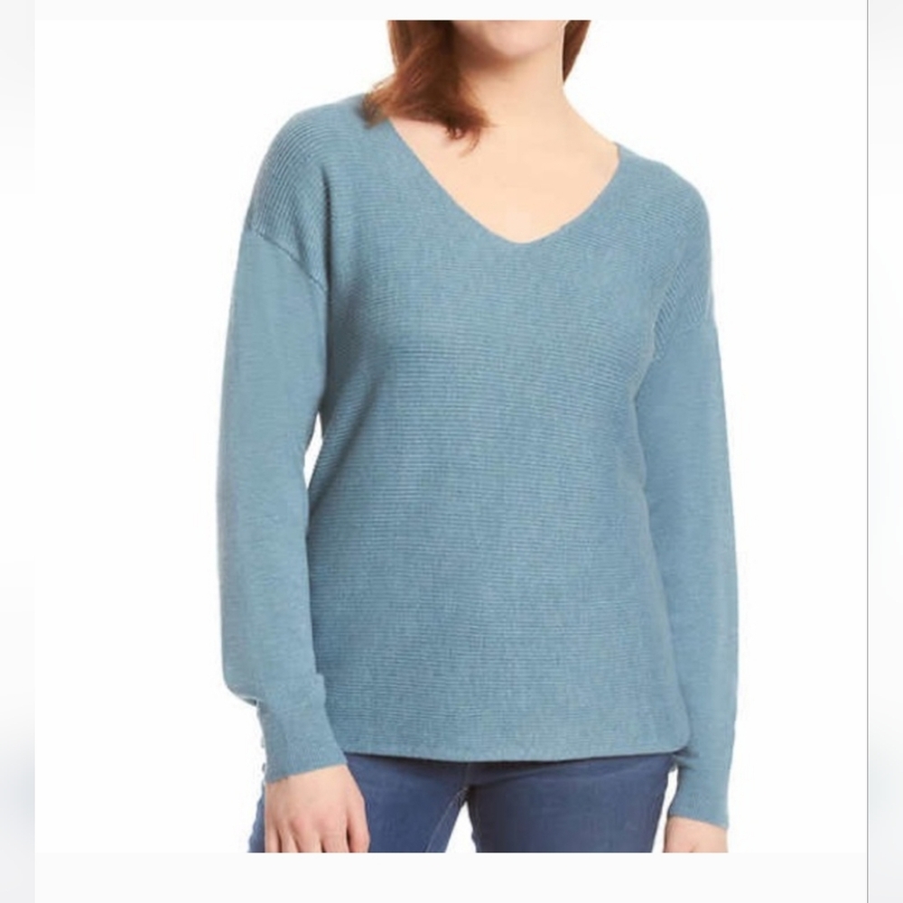 Ella Moss "Kaylan" V-Neck Knit Sweater, Size Small Style#CJEMS0610-BLU, NWT